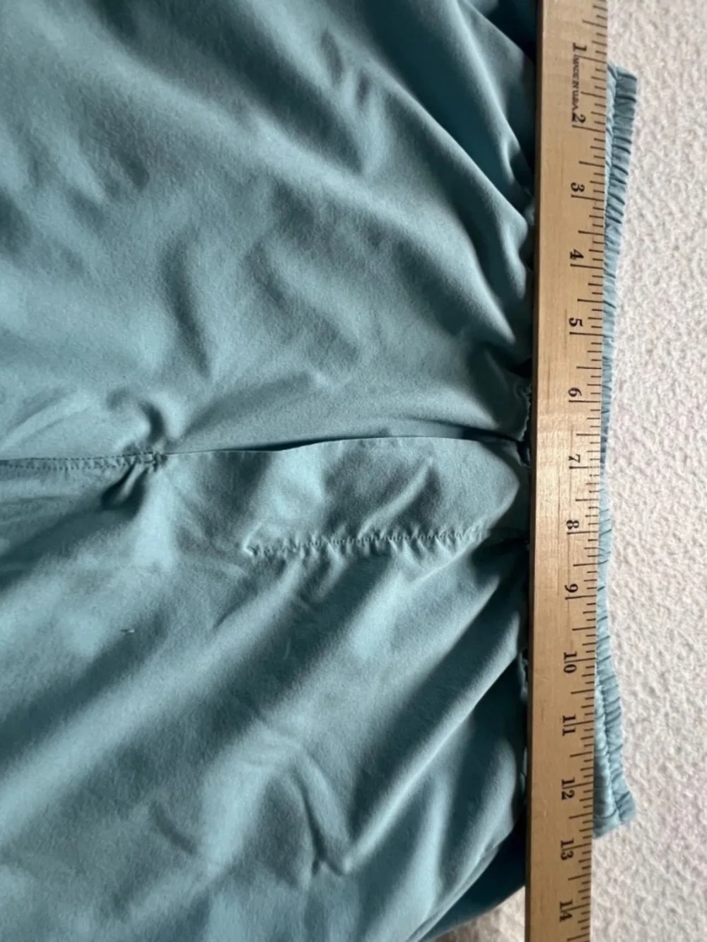 Lululemon Mens Shorts size S Lined Running Athletic Gym pace breaker